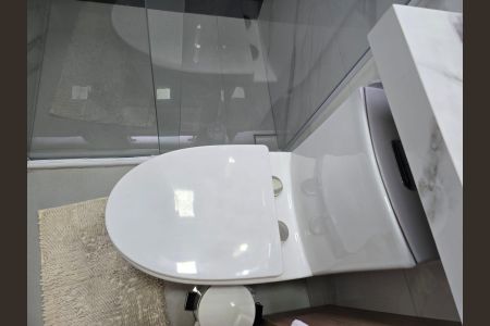 Apartamento para alugar com 52m², 2 quartos e sem vaga Apartamento para alugar com 52m², 2 quartos e sem vagaBanheiro Social