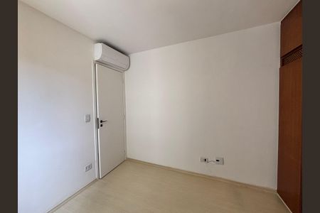 Apartamento para alugar com 79m², 2 quartos e 2 vagasQuarto