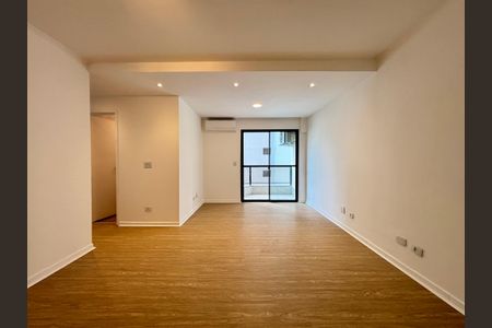 Sala de apartamento para alugar com 2 quartos, 79m² em Moema, São Paulo