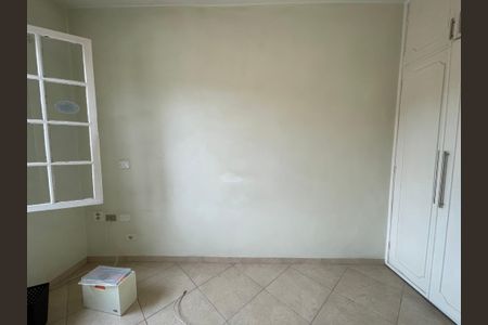 Casa à venda com 173m², 5 quartos e 4 vagas Casa à venda com 173m², 5 quartos e 4 vagasQuarto 1