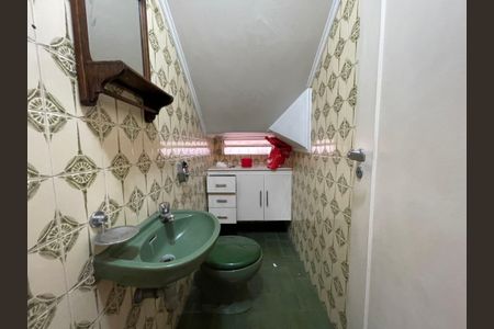 Casa à venda com 173m², 5 quartos e 4 vagas Casa à venda com 173m², 5 quartos e 4 vagasBanheiro 3