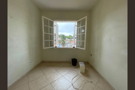 Casa à venda com 173m², 5 quartos e 4 vagas Casa à venda com 173m², 5 quartos e 4 vagasQuarto 1