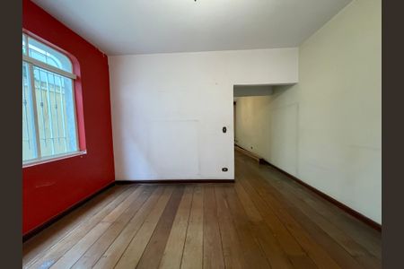 Casa à venda com 173m², 5 quartos e 4 vagas Casa à venda com 173m², 5 quartos e 4 vagasSala de Jantar