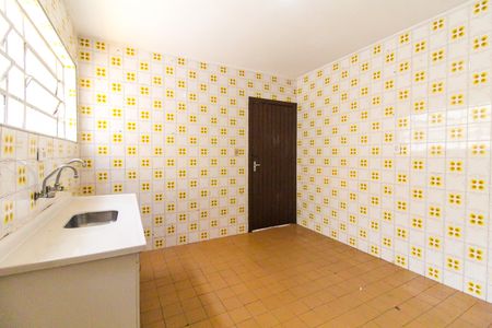 Casa à venda com 100m², 2 quartos e 1 vagaCozinha