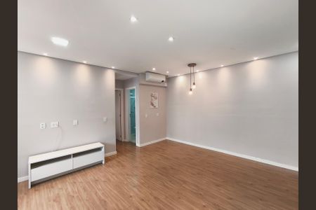 Apartamento à venda com 69m², 2 quartos e 2 vagas Apartamento à venda com 69m², 2 quartos e 2 vagasSala