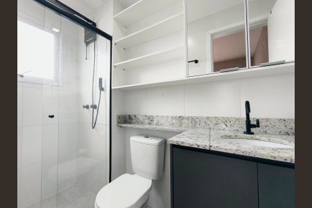Apartamento à venda com 69m², 2 quartos e 2 vagas Apartamento à venda com 69m², 2 quartos e 2 vagasBanheiro da Suíte