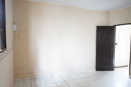 Quarto 1 de casa à venda com 2 quartos, 70m² em Vila Invernada, São Paulo