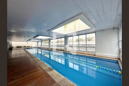 Apartamento para alugar com 80m², 2 quartos e 1 vaga Apartamento para alugar com 80m², 2 quartos e 1 vagaPiscina