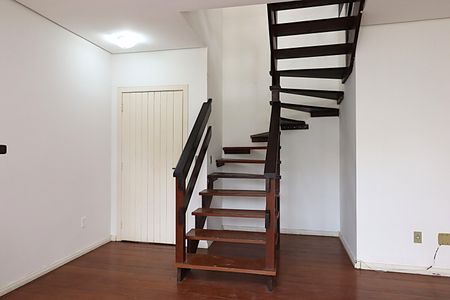 Sala de apartamento para alugar com 3 quartos, 298m² em São João, Porto Alegre