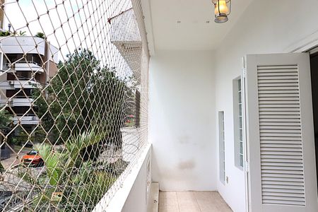 Sala - Sacada de apartamento para alugar com 3 quartos, 298m² em São João, Porto Alegre