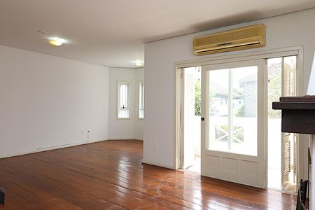 Apartamento para alugar com 298m², 3 quartos e 2 vagasSala