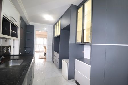 Apartamento para alugar com 135m², 4 quartos e 2 vagasCozinha