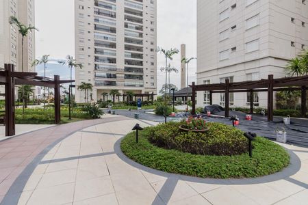 Apartamento para alugar com 135m², 4 quartos e 2 vagas Apartamento para alugar com 135m², 4 quartos e 2 vagasÁrea Comum