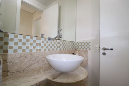 Apartamento para alugar com 135m², 4 quartos e 2 vagasLavabo