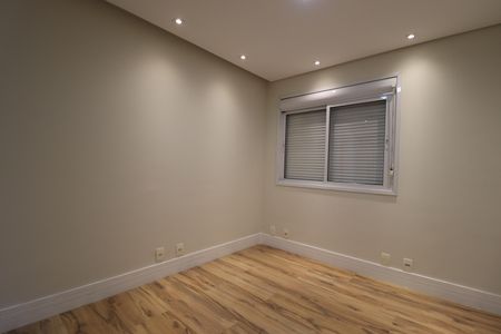 Apartamento para alugar com 135m², 4 quartos e 2 vagasQuarto 2