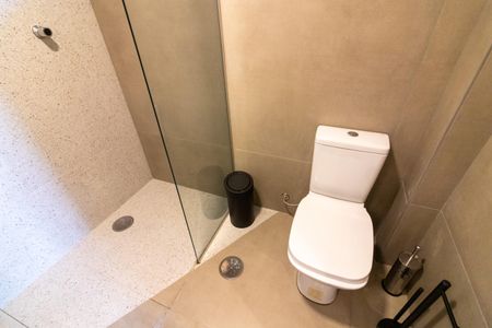 Apartamento à venda com 68m², 2 quartos e sem vaga Apartamento à venda com 68m², 2 quartos e sem vagaBanheiro