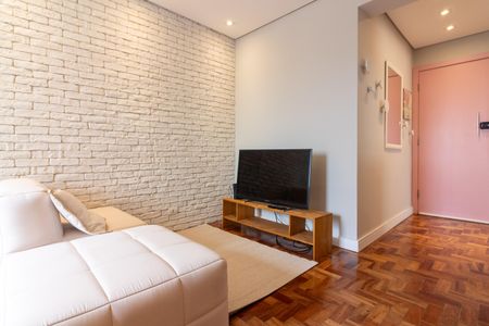 Apartamento à venda com 68m², 2 quartos e sem vaga Apartamento à venda com 68m², 2 quartos e sem vagaSala de TV