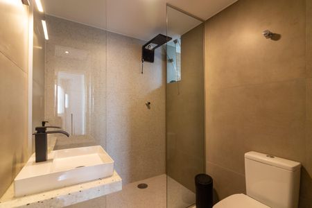 Apartamento à venda com 68m², 2 quartos e sem vaga Apartamento à venda com 68m², 2 quartos e sem vagaBanheiro