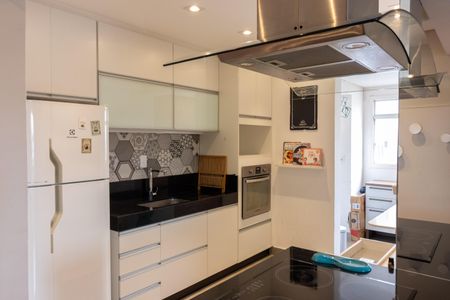 Apartamento à venda com 68m², 2 quartos e sem vaga Apartamento à venda com 68m², 2 quartos e sem vagaCozinha