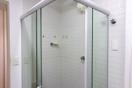 Apartamento à venda com 68m², 2 quartos e sem vaga Apartamento à venda com 68m², 2 quartos e sem vagaBanheiro da Suíte