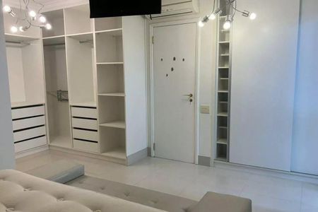 Apartamento à venda com 150m², 3 quartos e 3 vagasFoto 01
