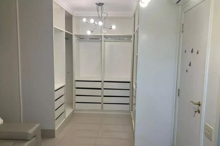 Apartamento à venda com 150m², 3 quartos e 3 vagasFoto 01