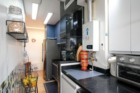 Apartamento à venda com 66m², 2 quartos e 1 vagaÁrea de serviço
