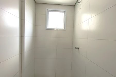 Apartamento à venda com 63m², 2 quartos e 2 vagas Apartamento à venda com 63m², 2 quartos e 2 vagasBanheiro