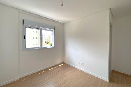 Apartamento à venda com 63m², 2 quartos e 2 vagas Apartamento à venda com 63m², 2 quartos e 2 vagasSuite 1