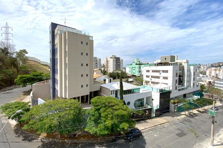 Apartamento à venda com 63m², 2 quartos e 2 vagas Apartamento à venda com 63m², 2 quartos e 2 vagasVista da Suite 1