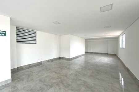 Apartamento à venda com 63m², 2 quartos e 2 vagas Apartamento à venda com 63m², 2 quartos e 2 vagasÁrea comum - Salão de festas 1