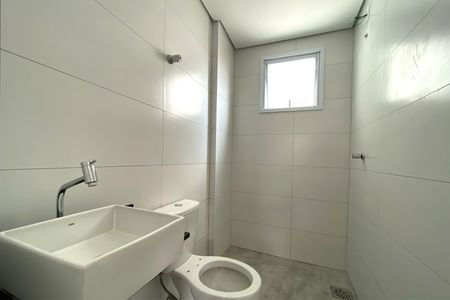 Apartamento à venda com 63m², 2 quartos e 2 vagas Apartamento à venda com 63m², 2 quartos e 2 vagasBanheiro