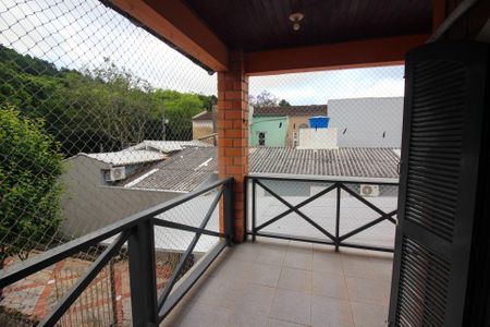 Casa à venda com 210m², 2 quartos e 5 vagas Casa à venda com 210m², 2 quartos e 5 vagasSacada da suíte