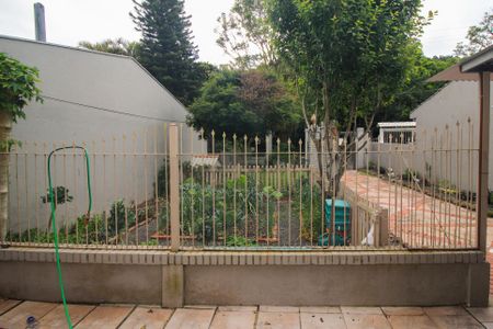 Casa à venda com 210m², 2 quartos e 5 vagas Casa à venda com 210m², 2 quartos e 5 vagasVista do Quarto