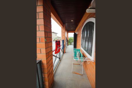 Casa à venda com 210m², 2 quartos e 5 vagas Casa à venda com 210m², 2 quartos e 5 vagasSacada do Escritório