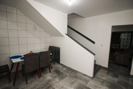 Casa à venda com 210m², 2 quartos e 5 vagas Casa à venda com 210m², 2 quartos e 5 vagasSala de Jantar