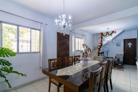 Sala de casa para alugar com 4 quartos, 361m² em Jardim Rosa de Franca, Guarulhos