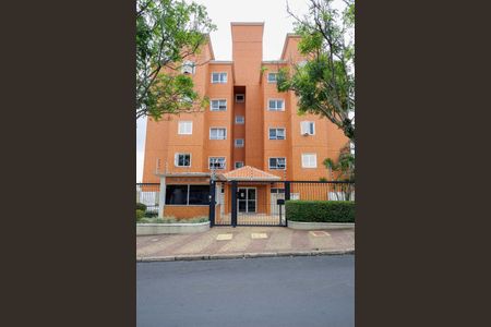 Apartamento para alugar com 66m², 2 quartos e 1 vagaFachada