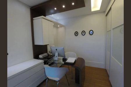 Apartamento à venda com 234m², 4 quartos e 4 vagas Apartamento à venda com 234m², 4 quartos e 4 vagasFoto 29