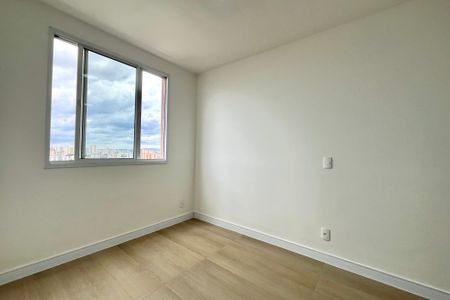 Sala de apartamento para alugar com 2 quartos, 35m² em Vila Mira, São Paulo