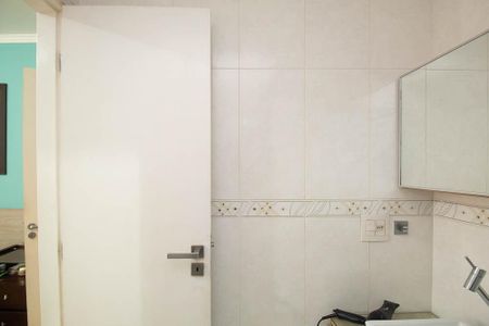 Apartamento à venda com 78m², 3 quartos e 1 vaga Apartamento à venda com 78m², 3 quartos e 1 vagaBanheiro da Suíte