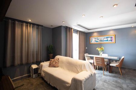 Apartamento à venda com 78m², 3 quartos e 1 vaga Apartamento à venda com 78m², 3 quartos e 1 vagaSala