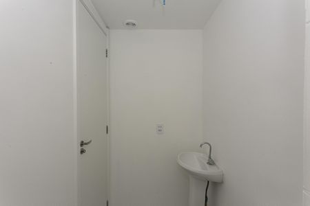 Apartamento para alugar com 27m², 1 quarto e sem vaga Apartamento para alugar com 27m², 1 quarto e sem vagaBanheiro Social