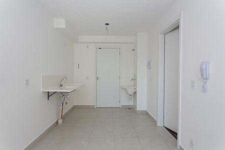 Apartamento para alugar com 27m², 1 quarto e sem vaga Apartamento para alugar com 27m², 1 quarto e sem vagaSala/Cozinha