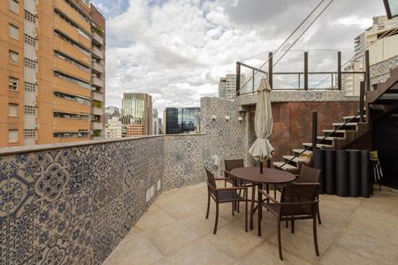 Apartamento à venda com 393m², 3 quartos e 4 vagasVaranda