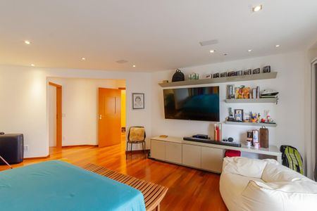 Apartamento à venda com 393m², 3 quartos e 4 vagasSuíte 1