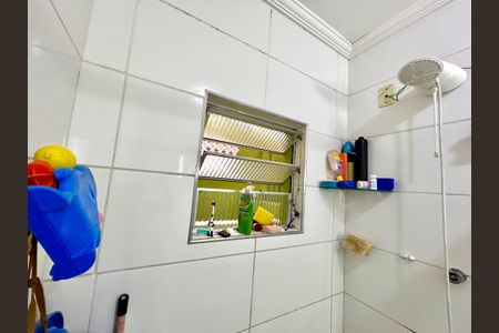 Casa à venda com 292m², 5 quartos e 4 vagas Casa à venda com 292m², 5 quartos e 4 vagasBanheiro 1