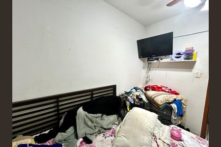 Casa à venda com 292m², 5 quartos e 4 vagas Casa à venda com 292m², 5 quartos e 4 vagasQuarto 3