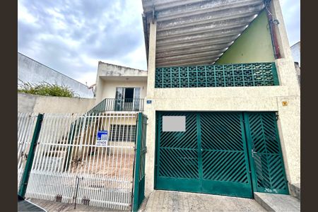 Casa à venda com 292m², 5 quartos e 4 vagas Casa à venda com 292m², 5 quartos e 4 vagasPlaca Instalada na Fachada do Imóvel