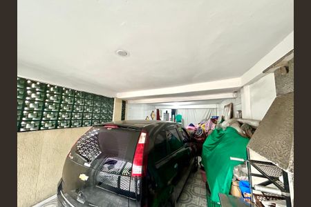 Casa à venda com 292m², 5 quartos e 4 vagas Casa à venda com 292m², 5 quartos e 4 vagasGaragem